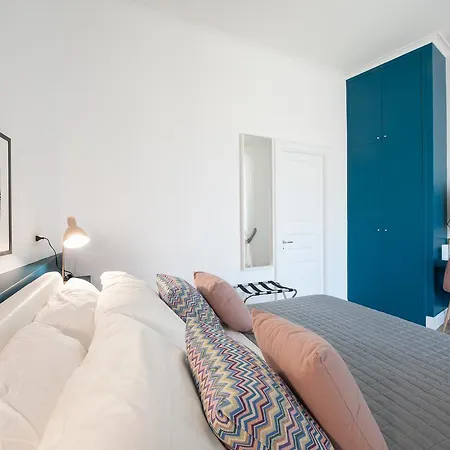 Santa Chiara Tufarelli Glam *