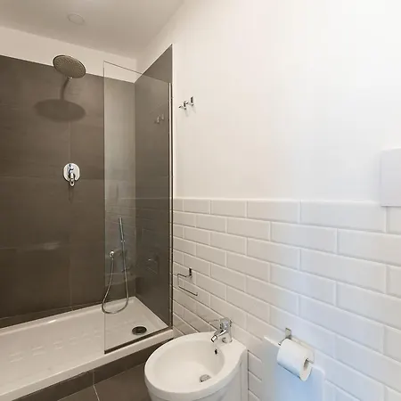 Santa Chiara Tufarelli Glam