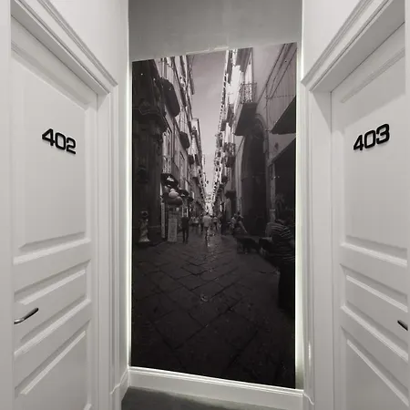 Santa Chiara Tufarelli Glam 住宿加早餐酒店